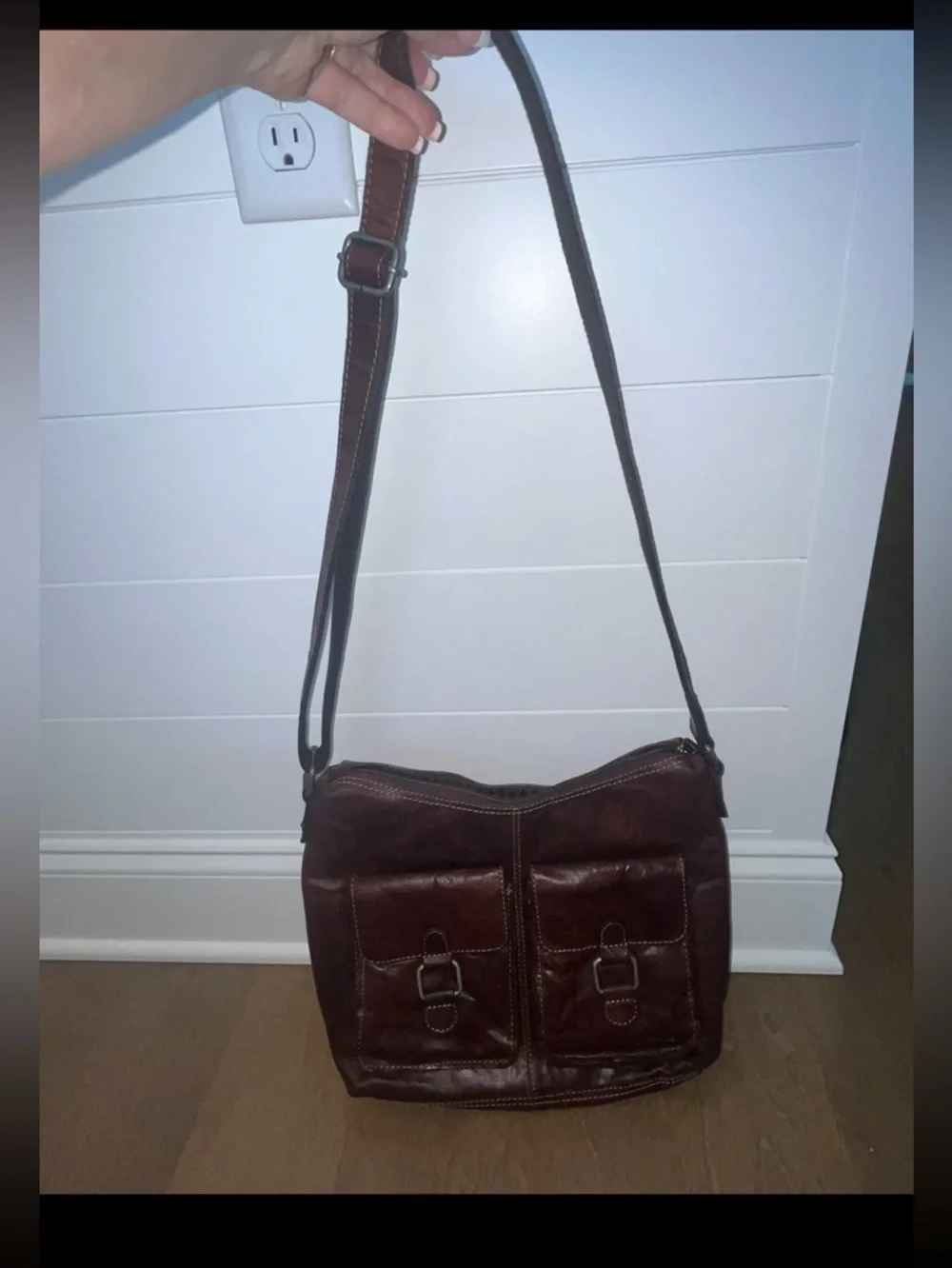 Jack Georges Voyager Crossbody / Shoulder Bag Dark Brown Genuine Leather NICE